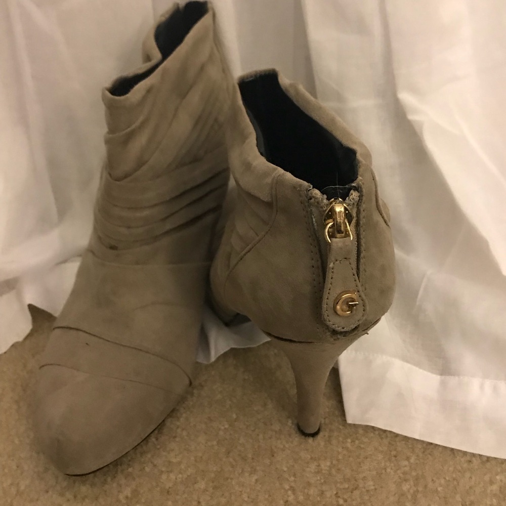 Suede GUESS heeled booties